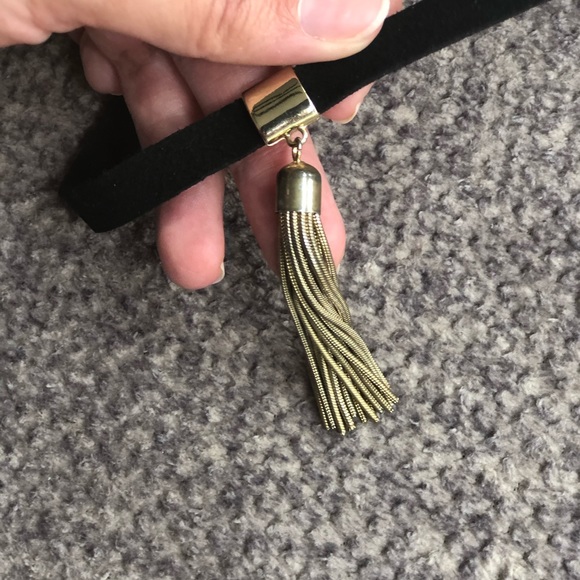 Beautiful chocker - Picture 2 of 5